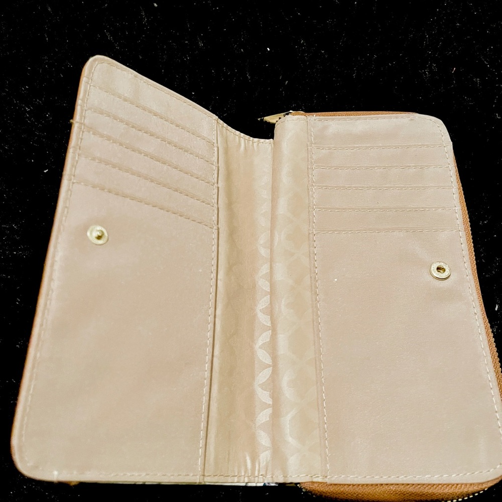 Wallet - Picture 2 of 2
